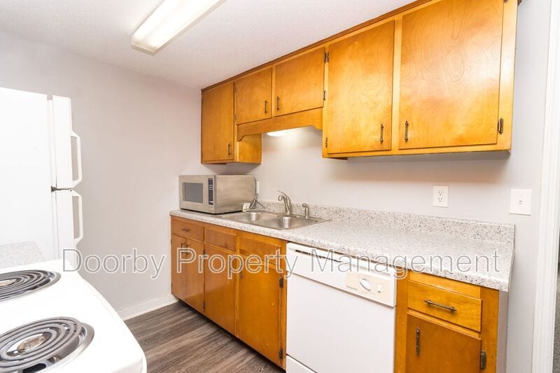 Building Photo - 3612 Glendon Dr