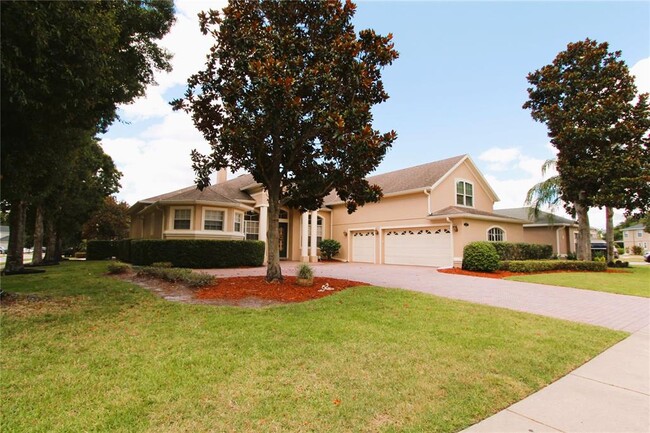 Building Photo - 824 Blairmont Ln