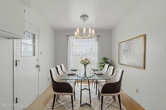 Building Photo - 3828 Taylor Ave