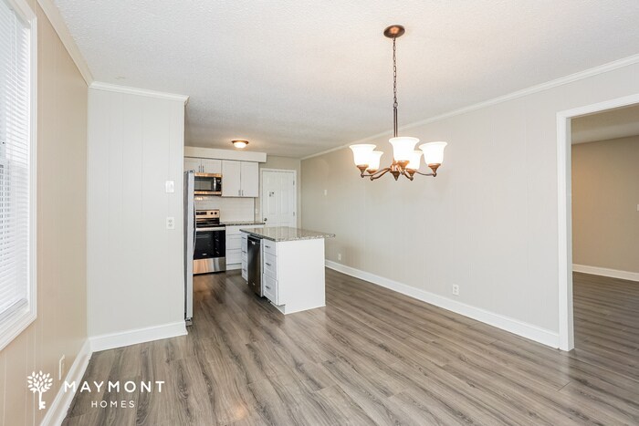 Building Photo - 3412 Durrett Dr