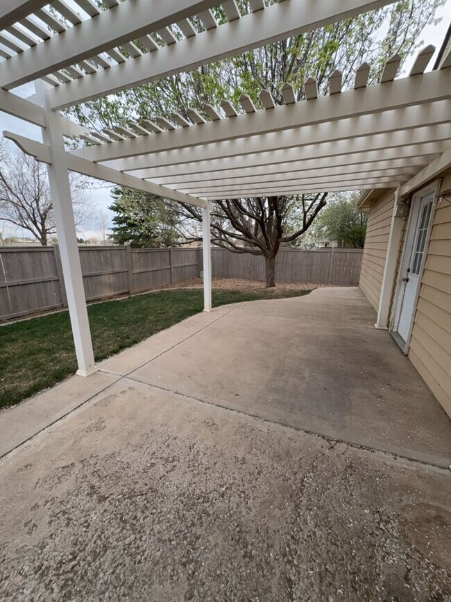 Building Photo - Move-In Ready Home in Wellington