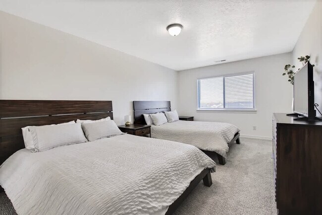 Building Photo - 4611 S Merrivale Pl
