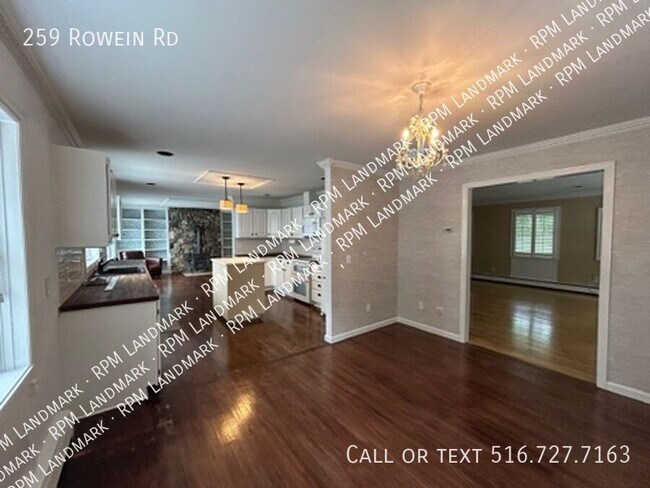 Building Photo - 259 Frowein Rd