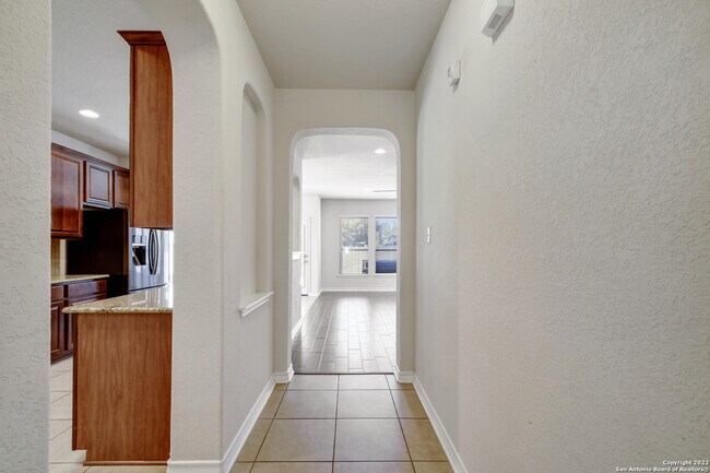 Building Photo - 26207 Lost Creek Way