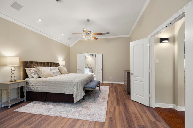 Building Photo - 15519 Marble Canyon Way