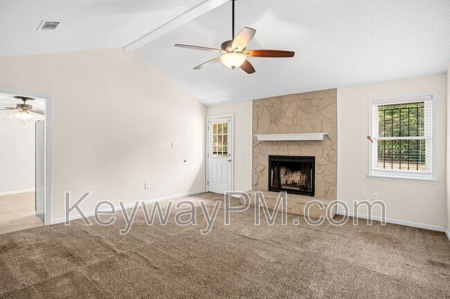 Building Photo - 3420 Linderwood Dr