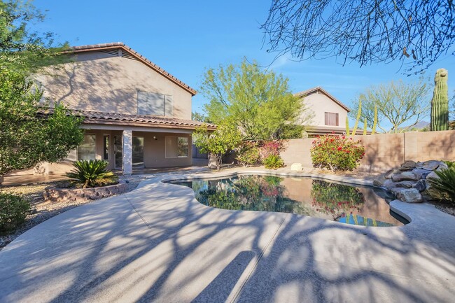 Building Photo - Gated Cave Creek Home - 5 Bedroom 3 Bathro...