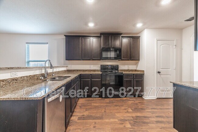 Building Photo - 6223 Lakefront