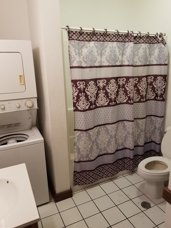 Bathroom/laundry - 29020 132nd St