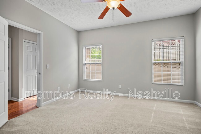 Building Photo - 8619 Altesse Way
