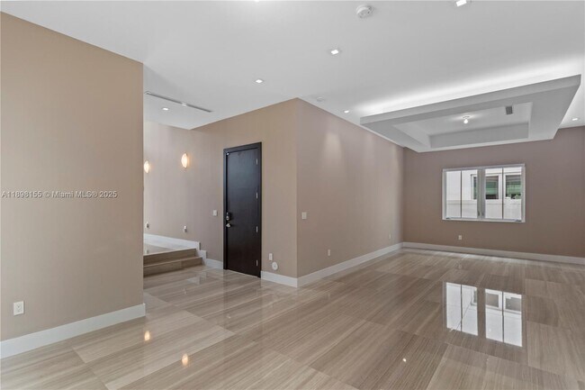 Building Photo - 8415 NW 34th St