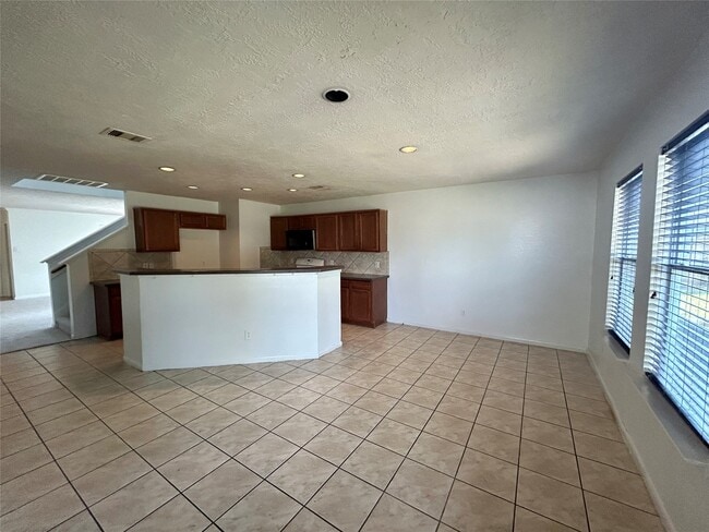 Building Photo - 8007 Arrington Forest Ln