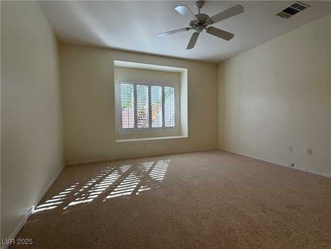 Building Photo - 3025 Seaford Peak Dr