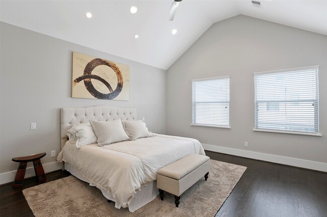 Building Photo - 2507 McDuffie St