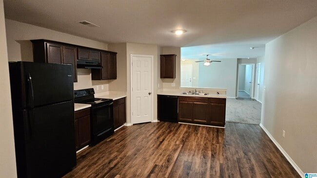 Building Photo - 133 Patriot Point Dr
