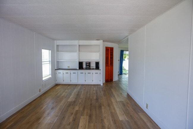 Building Photo - 21726 N Heritage Cir