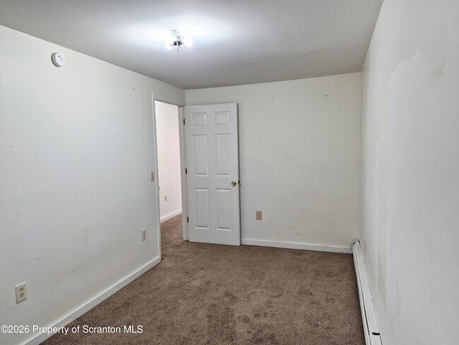 Building Photo - 117 Wyoming Ave