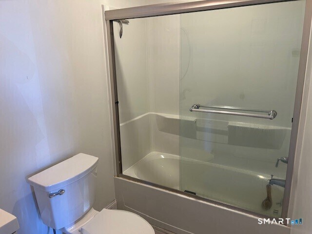 Building Photo - 114 East Ave