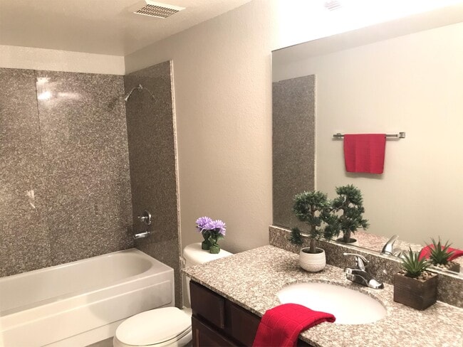 Building Photo - 5160 Indian River Dr