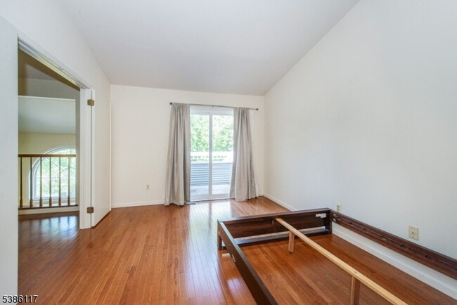 Building Photo - 38 Crestmont Rd