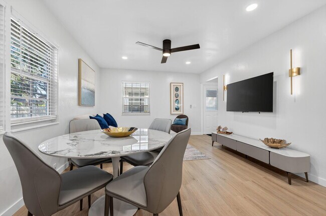 Building Photo - 800 Tropic Blvd