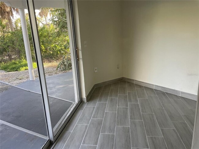 Building Photo - 7215 Manasota Key Rd