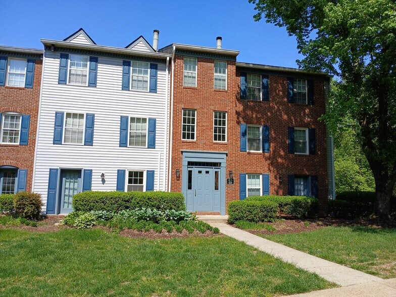 Building Photo - 626 Newbridge Ct