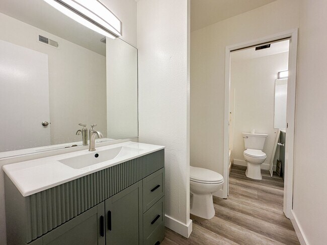 Building Photo - Updated 4 Bedroom, 2 Bath Villa Portofino ...