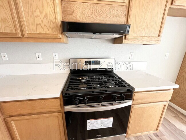 Building Photo - 1386 Dynes St
