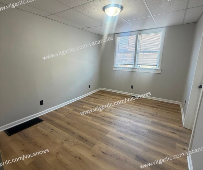 Building Photo - 5035 Tod Ave