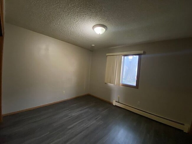 Building Photo - $995 | 1 Bedroom, 1 Bathroom Apartment | Pet Friendly* | Available for April 3rd, 2026 Move In!*