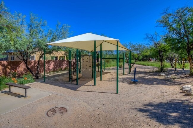 Building Photo - Located in Mesquite Ranch and the Award Wi...