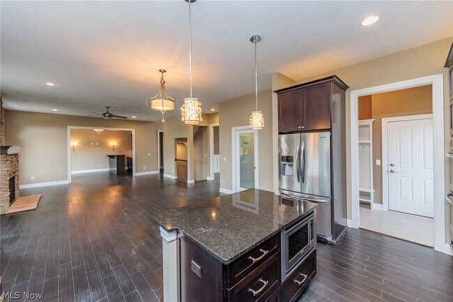 Building Photo - 36591 Wendell St