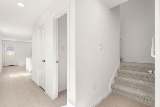 Building Photo - 2914 Carnelian Trl