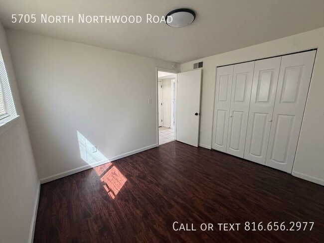 Building Photo - 5705 N Northwood Rd