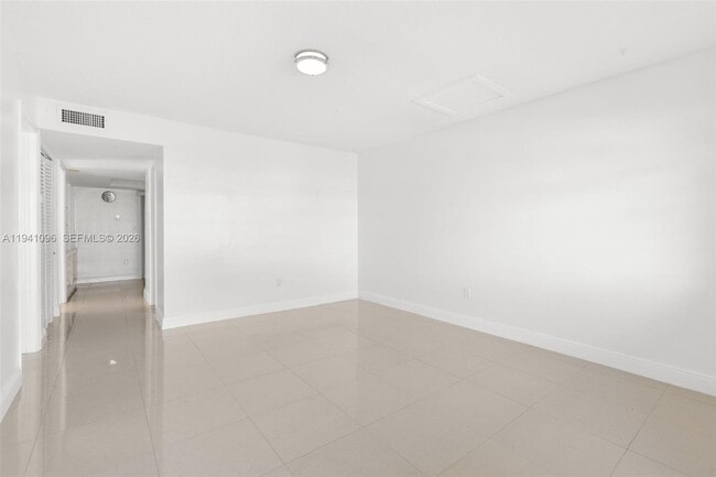 Building Photo - 3805 SW 54th Ave