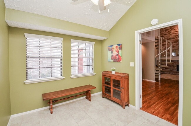 Building Photo - Echo Ridge, Sugar Land, TX 77478 - 3 BR 2 BA single-family home