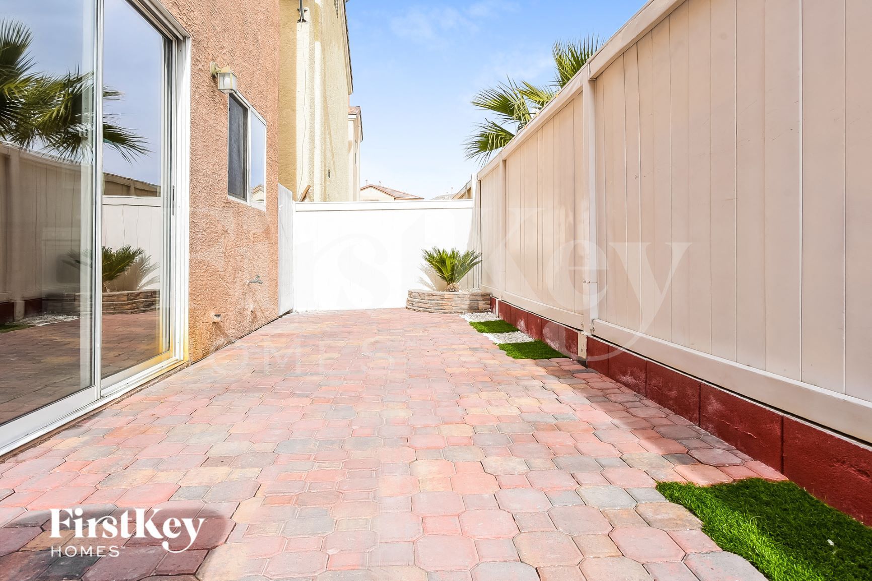 Building Photo - 11128 African Sunset St