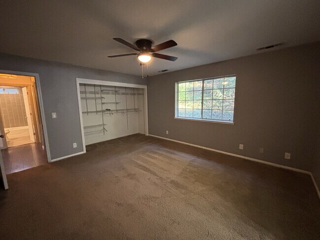 Building Photo - 3 bedroom home on community pond - great fishing!