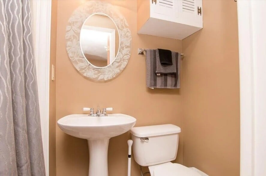 Building Photo - 1251 Weiland Rd