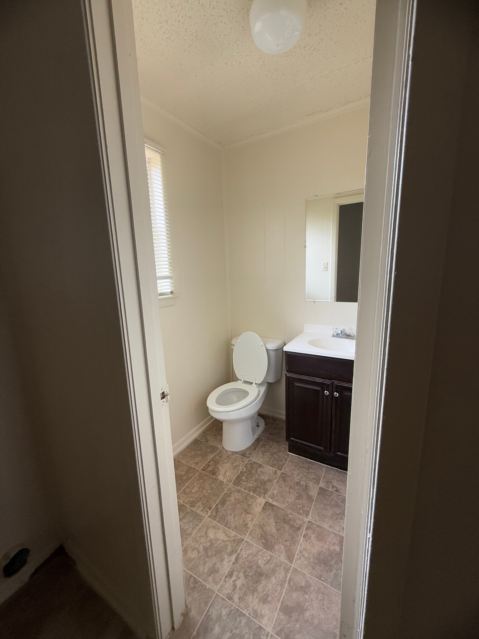 Building Photo - 3495 Country Club Rd