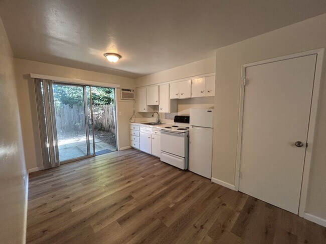 Interior Photo - Mountain View Apartments