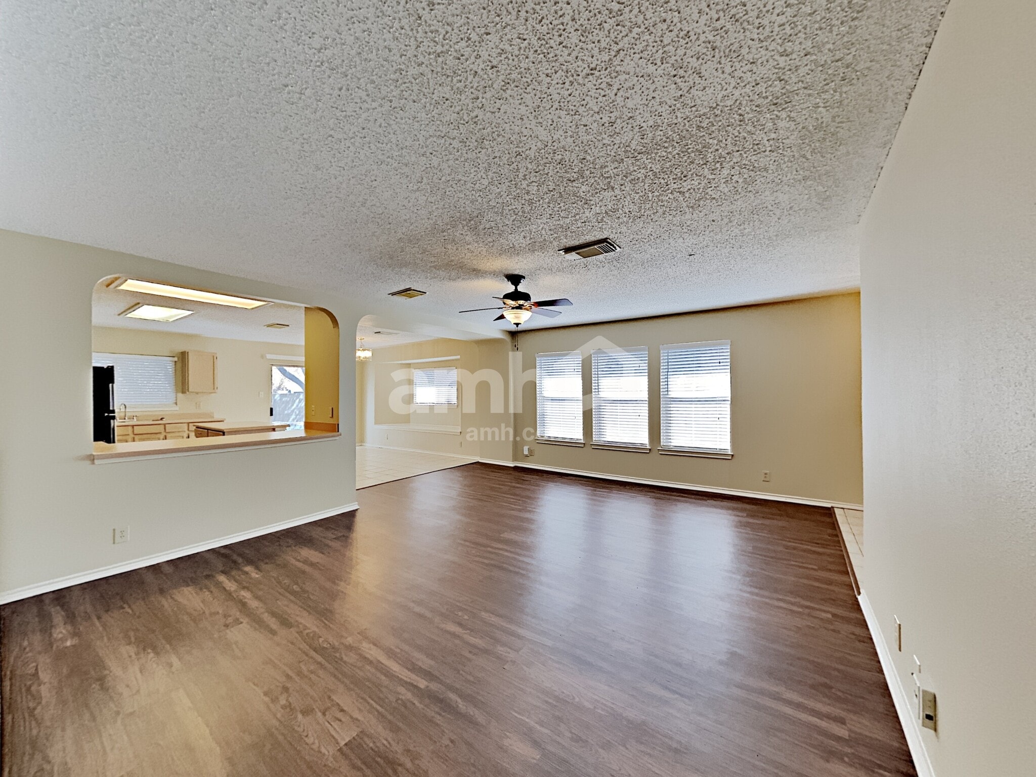 Building Photo - 6322 Regency Ct