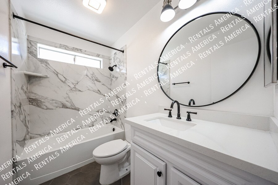 Building Photo - 2931 W Villa Maria Dr