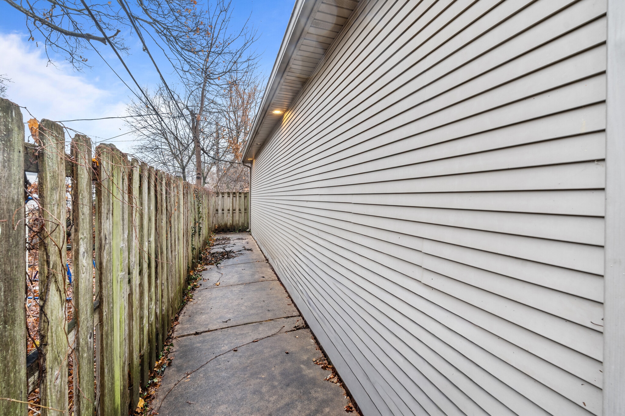 Building Photo - 511 Continental Blvd