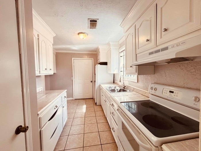 Building Photo - 234 Culbertson Ave