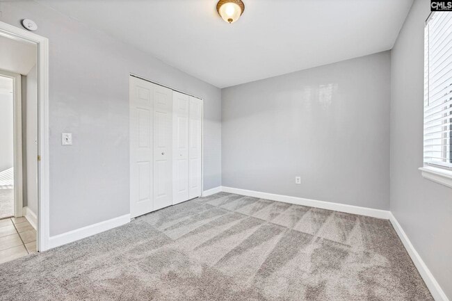 Building Photo - 6530 Davidson Rd