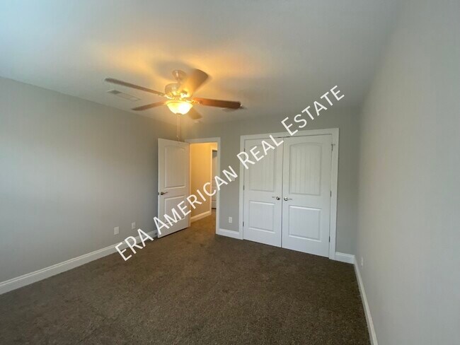 Building Photo - 8461 Laredo St