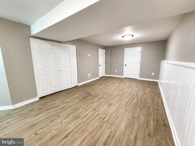 Building Photo - 20 Dunlap Dr
