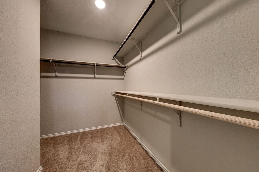 Building Photo - 108 Lance Trl